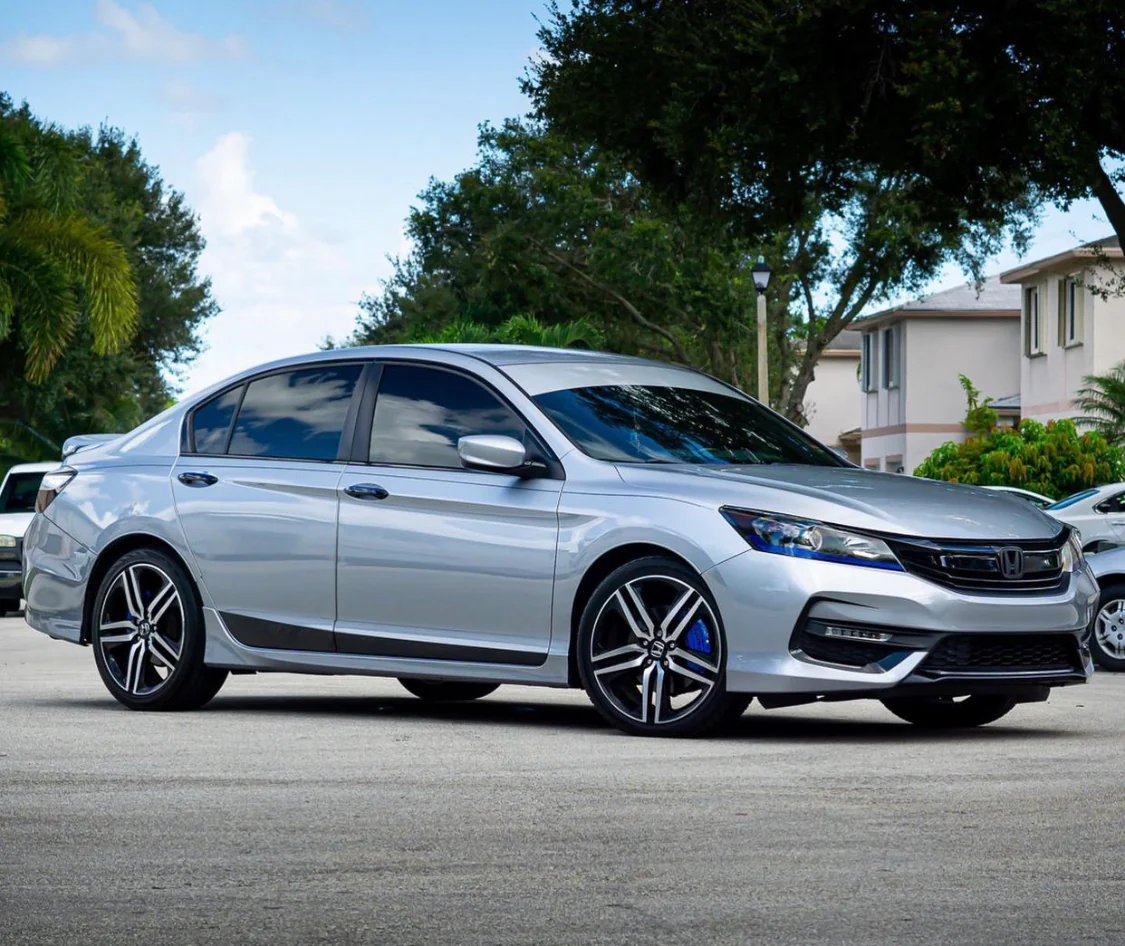 2013-2017 HONDA ACCORD REFLECTIVE CALIPER COVERS - Image 3