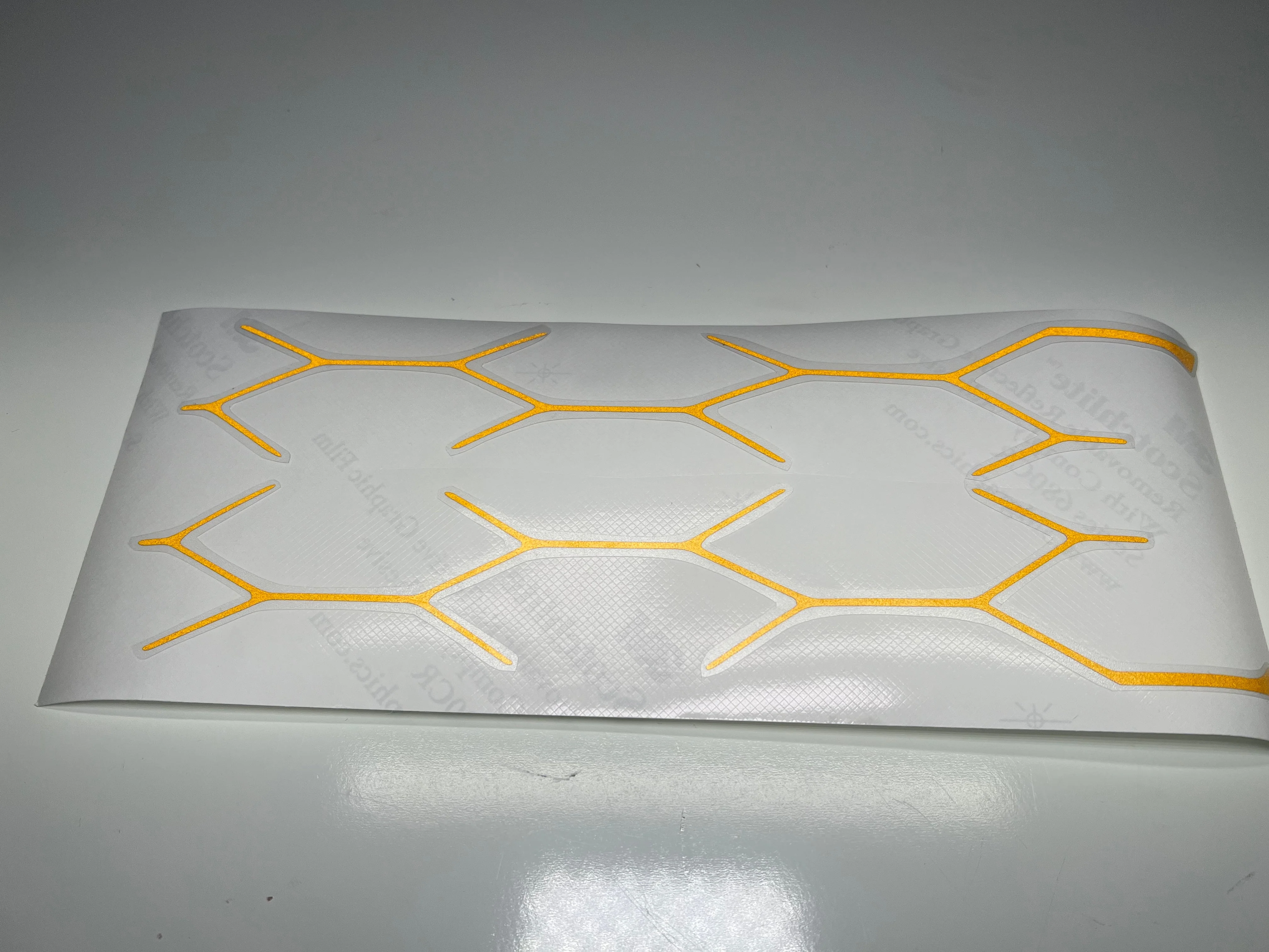 2018-2020 HONDA ACCORD 3M REFLECTIVE HONEYCOMB GRILL - Image 3