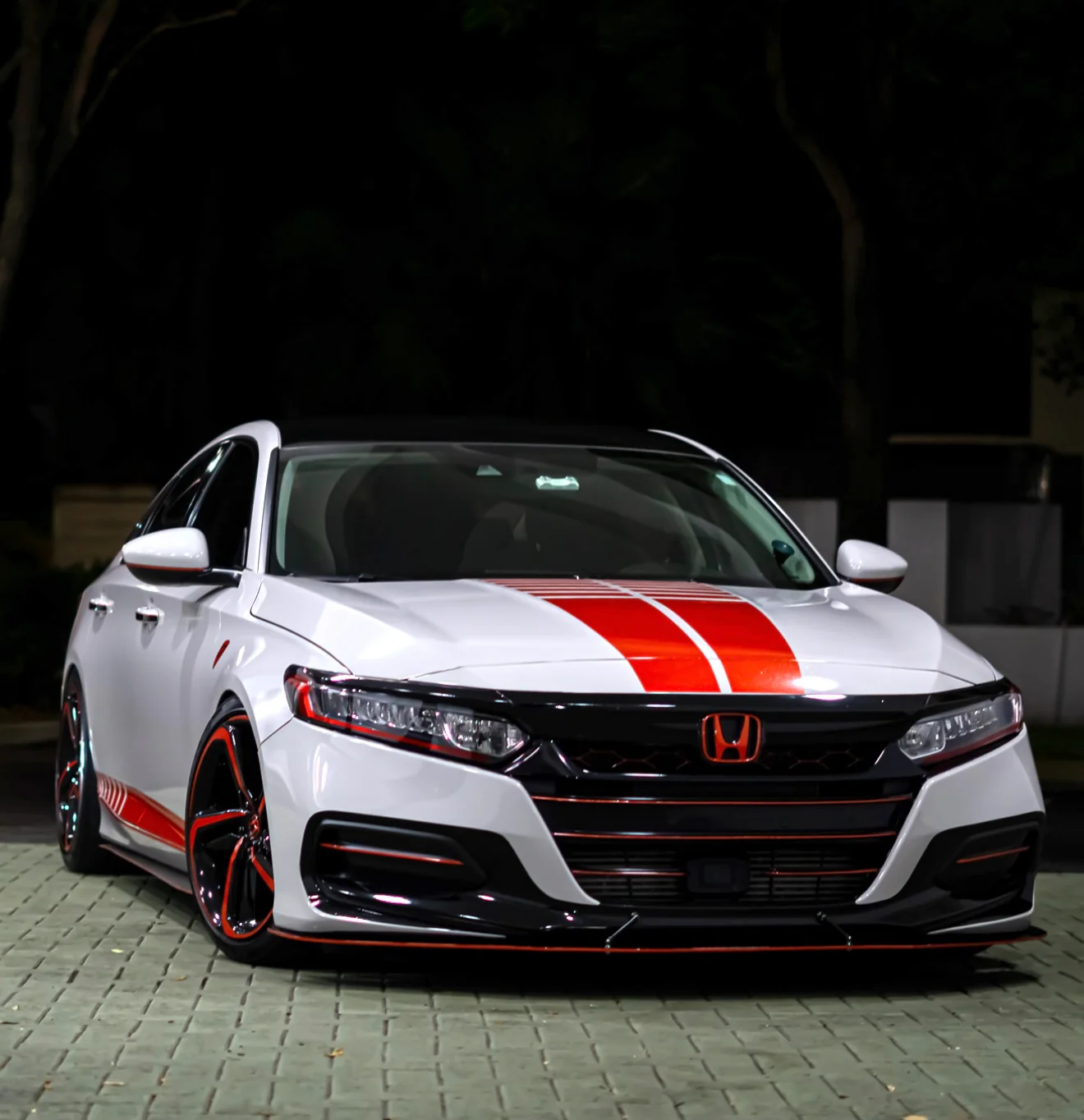 2018-2022 HONDA ACCORD 3RDGEN HOOD STRIPE - Image 2