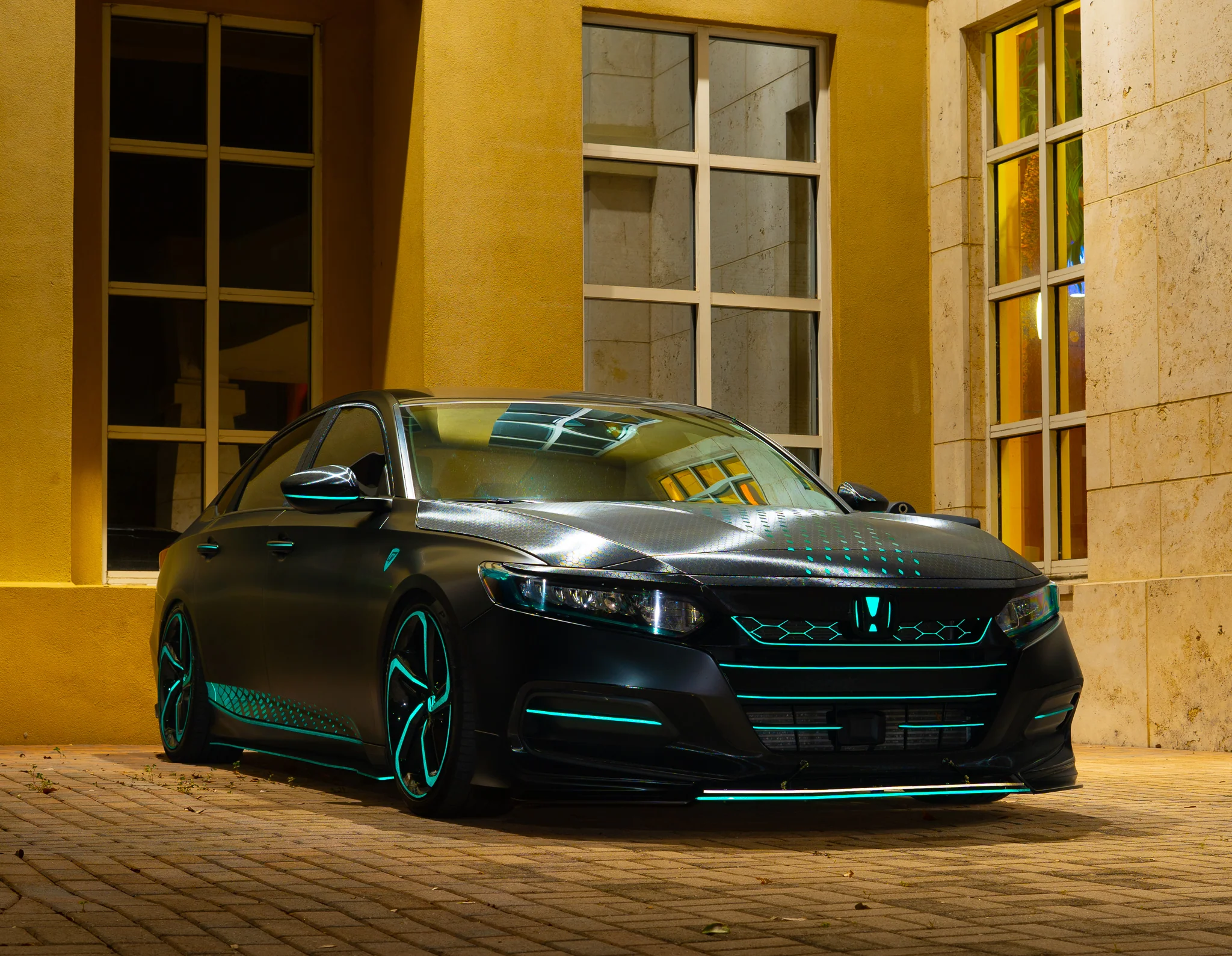 2018-2022 HONDA ACCORD DIAMOND HOOD STRIPE - Image 3