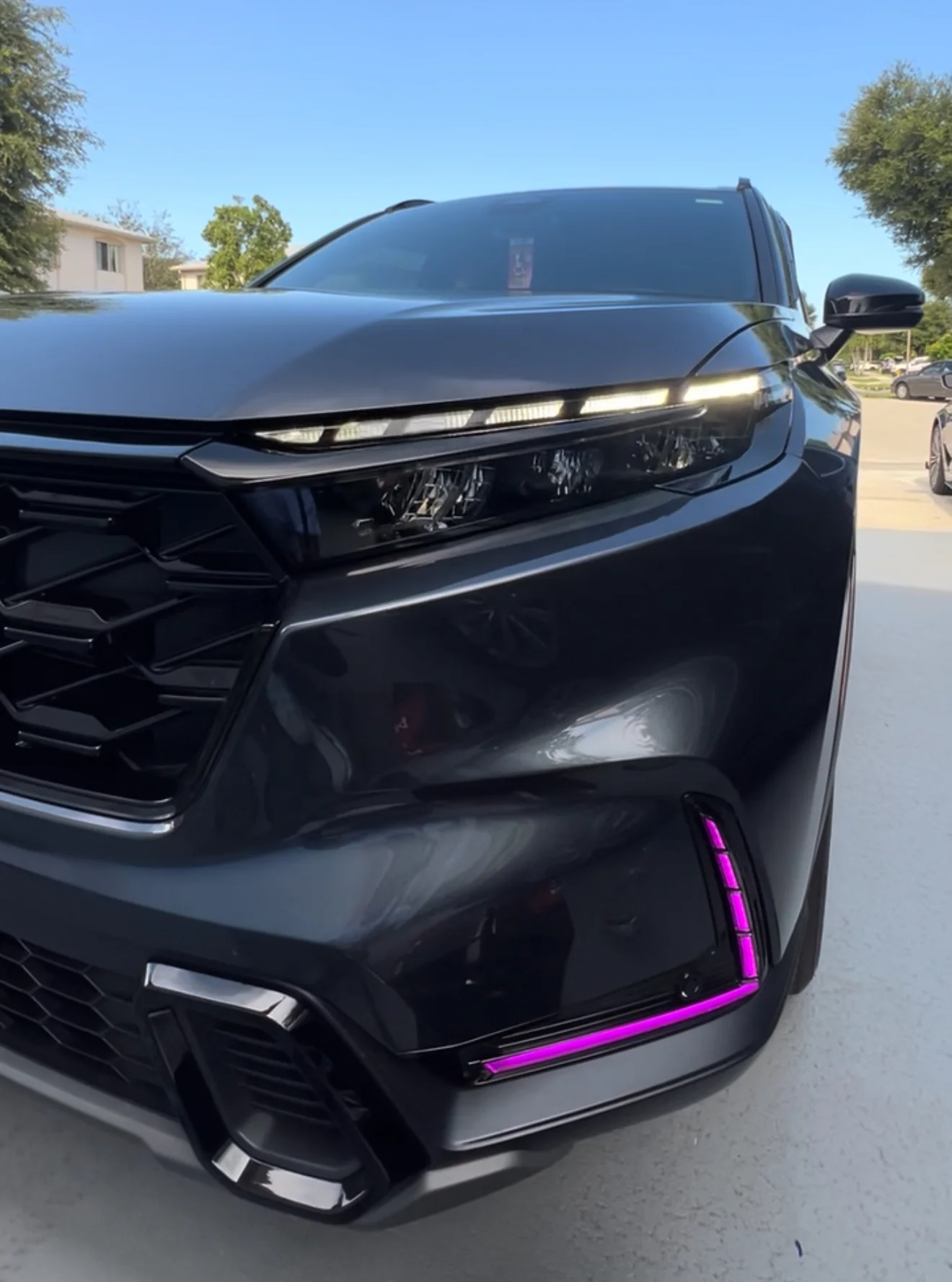 2023-2025 HONDA CR-V MATRIX GLOSS BLACK DRL HEADLIGHT TINT - Image 4