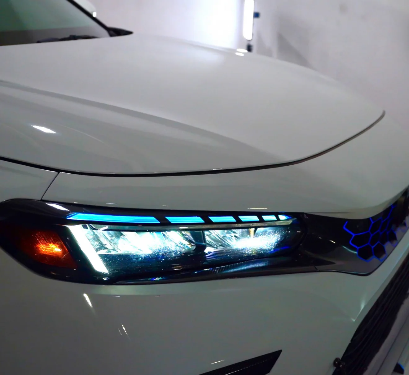 2022-2026 HONDA CIVIC MATRIX GLOSS BLACK HEADLIGHT DRL, FOGS & REFLECTOR TINT - Image 20