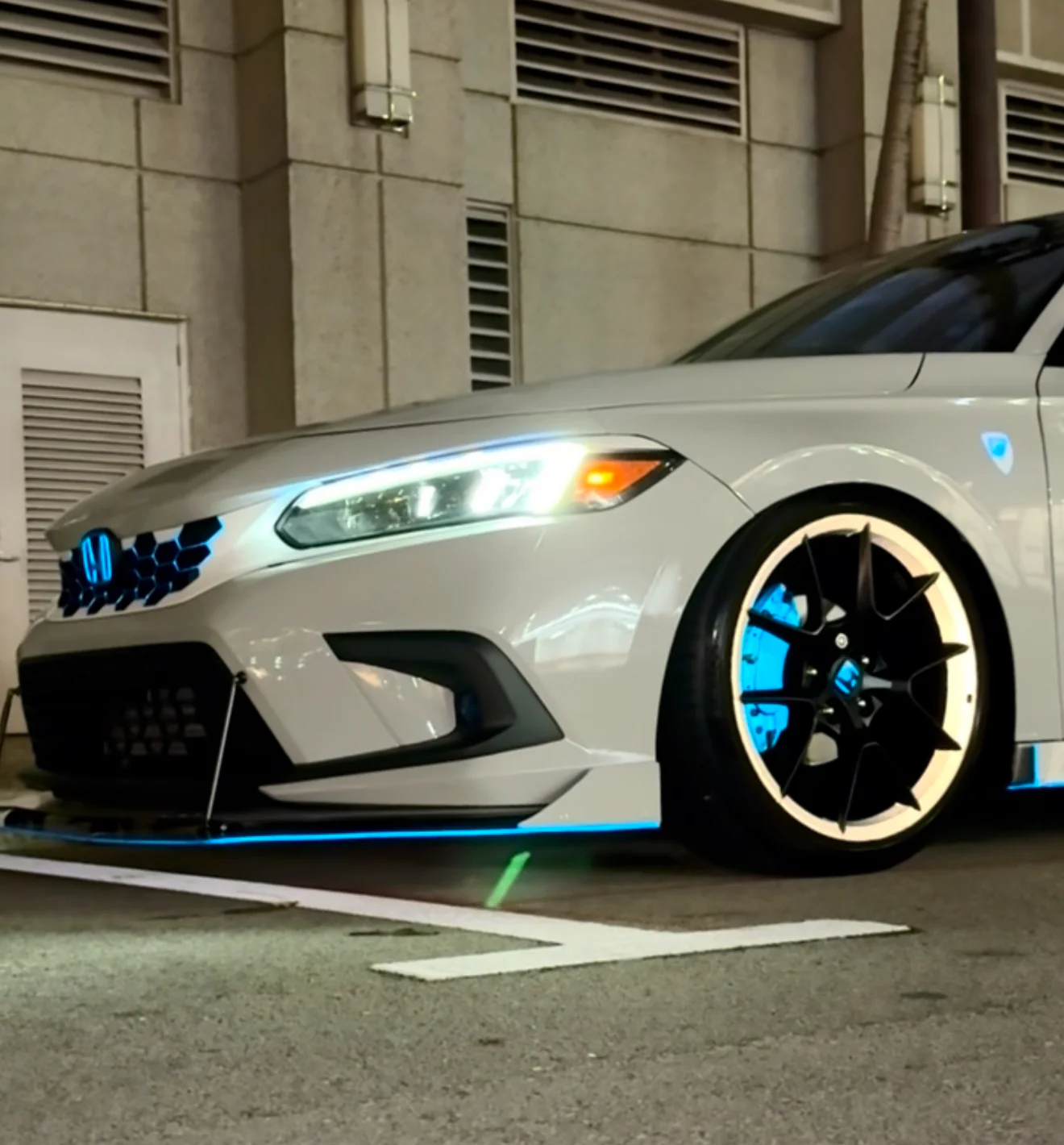 2023-2026 HONDA CIVIC TYPE R FL5 WHEEL REFLECTIVE OVERLAY RIM SKINS - Image 12