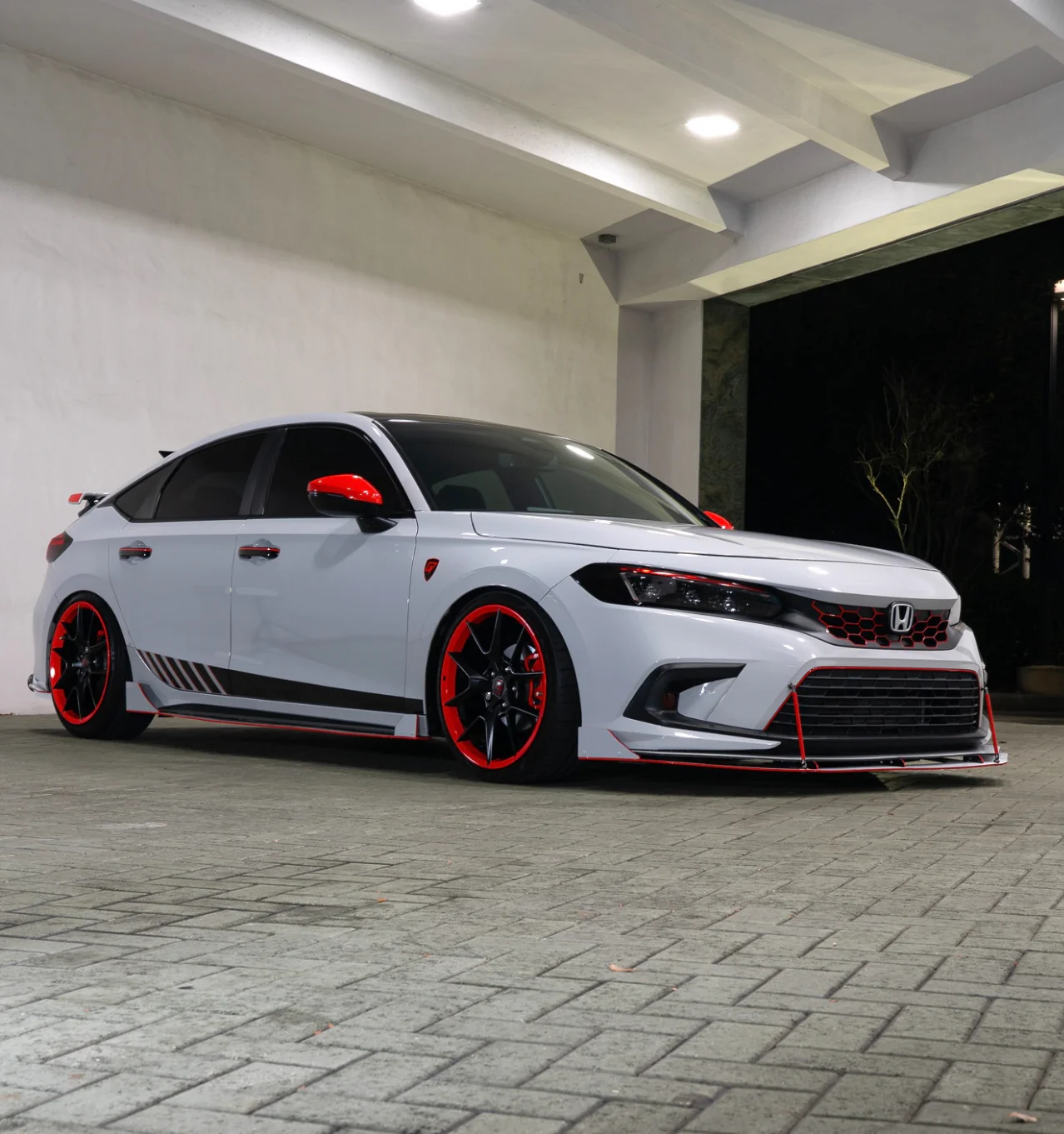 2023-2026 HONDA CIVIC TYPE R FL5 WHEEL REFLECTIVE OVERLAY RIM SKINS - Image 2