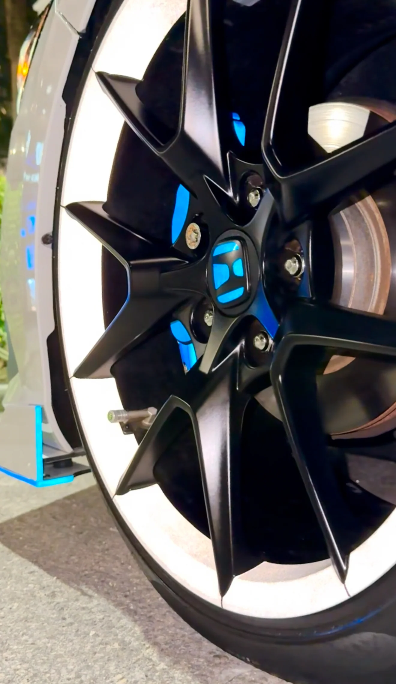 2023-2026 HONDA CIVIC TYPE R FL5 WHEEL REFLECTIVE OVERLAY RIM SKINS - Image 54